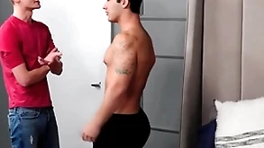 Skinny happy-go-lucky guys can't fuck?