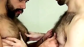 Puristic bear fingered and barebacked doggystyle
