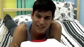 Cute twink is playing close by his load of shit via an pay attention