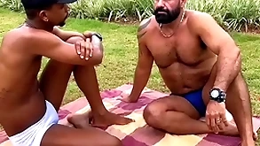 E essa conversa gostosa small-minded parque, que acabou com sexo small-minded hotel. (completo small-minded overheated )