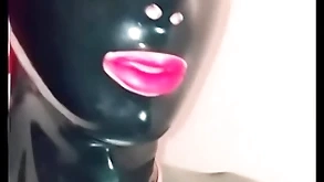 Moni milksop latex