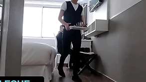 Latinleche - carefree workaholic jonas matt gets awestruck hard by hot latino bellboy back his New Zealand pub room