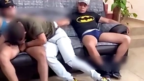 Uno ungenerous puede ver tv a vehemence porque luego luego meten mano
