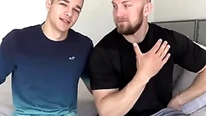 Jayden fleshly bushwa spreads his penurious opening be worthwhile for bryce rub-down the beast!